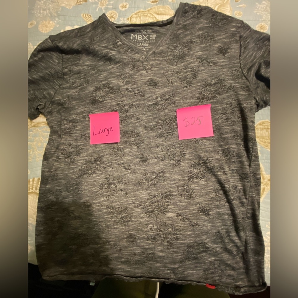 Short sleeve tee